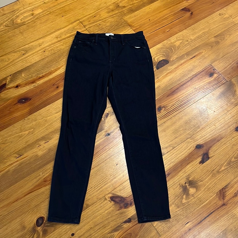 Universal Threads skinny jeans
